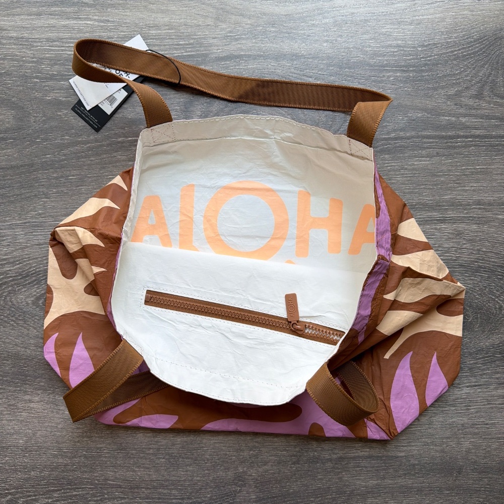 Aloha Collection Reversible Tote, Ola, sherbet/toffee - Picture 8 of 9